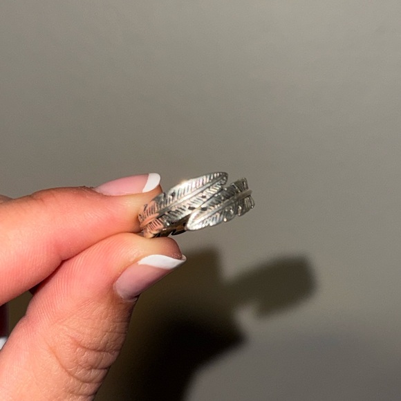 Sterling Silver Feather Wrap Ring - Picture 4 of 6